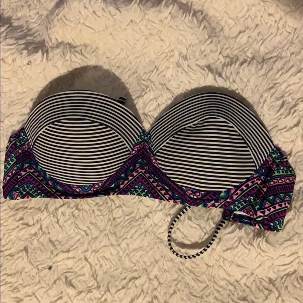 Stripe/color swimsuit top!